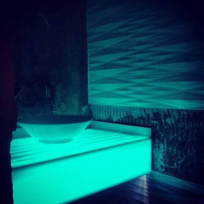 Baño Celsius Arquitectos Baños modernos Azulejos