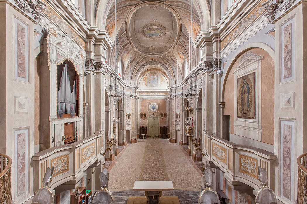 chiesa san giovanni battista, elena romani PHOTOGRAPHY elena romani PHOTOGRAPHY Ruang Komersial Museums