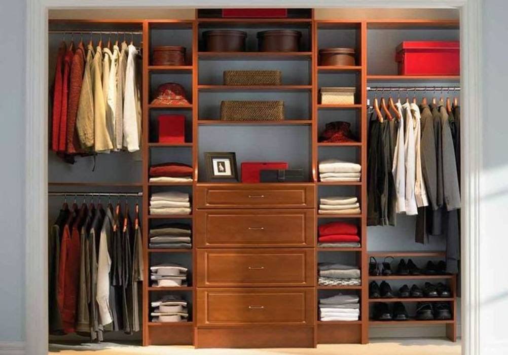 homify ห้องนอน Wardrobes & closets