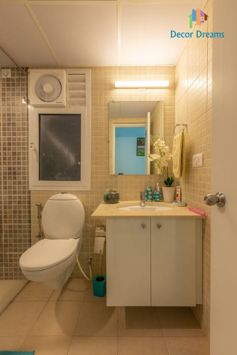 Brigade Meadows, 3 BHK—Dr. Usha & Dr. Mohan, DECOR DREAMS DECOR DREAMS Ванная комната в стиле модерн