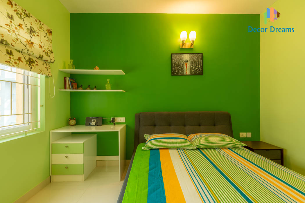 Brigade Meadows, 3 BHK—Dr. Usha & Dr. Mohan, DECOR DREAMS DECOR DREAMS Small bedroom