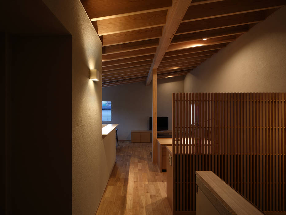 松山の家, 柳瀬真澄建築設計工房 Masumi Yanase Architect Office 柳瀬真澄建築設計工房 Masumi Yanase Architect Office Sàn