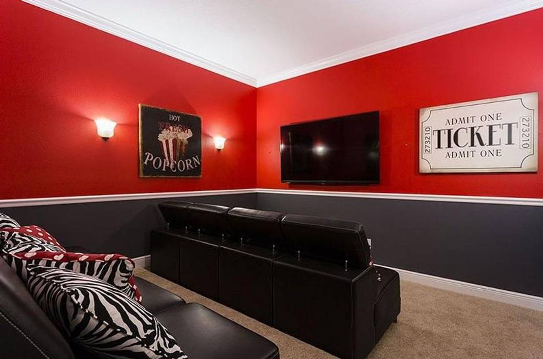 CLASSIC MEDIA ROOM decorMyPlace Electronics Plywood