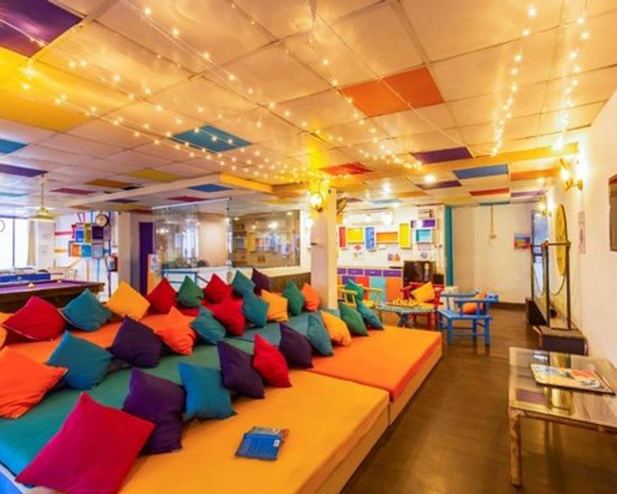 Backpacker's Hostel, Kalatmak Space Kalatmak Space Espacios comerciales Hoteles