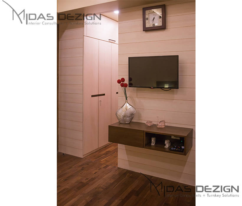 3BHK @ ALTA MONTE MALAD EAST, Midas Dezign Midas Dezign Asian style bedroom