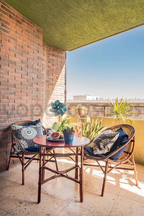 Plaza America, Bhoga Home Staging Bhoga Home Staging Balcony