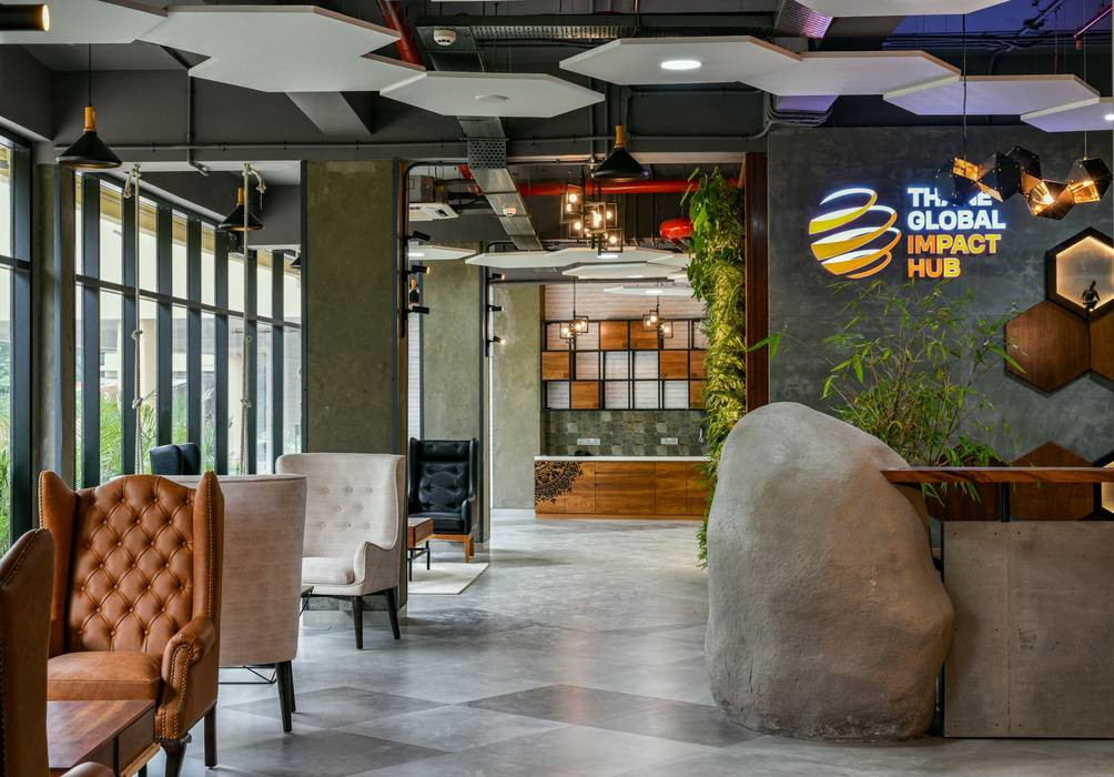 Coworking & Incubation Center - Thane Impact Global Hub, Dezinebox Dezinebox Eclectic style corridor, hallway & stairs