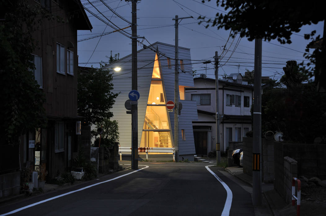 shiro house, Takeru Shoji Architects.Co.,Ltd Takeru Shoji Architects.Co.,Ltd Casas de estilo ecléctico