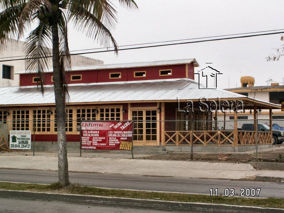 CABAÑAS Y CASAS DE MADERA LA SOLERA, LA SOLERA LA SOLERA كوخ خشب Wood effect