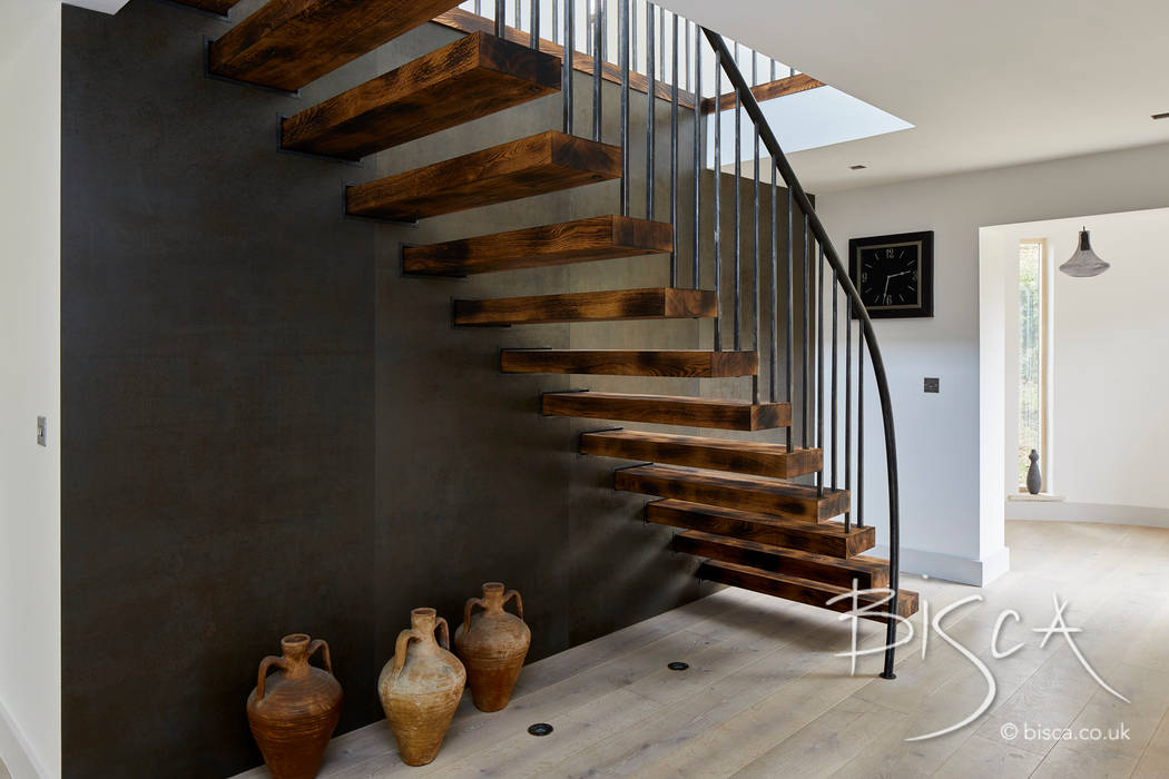 7411 - Flamed Character Oak Bisca Staircases Merdivenler Demir/Çelik staircase,cantilevered,flamed oak