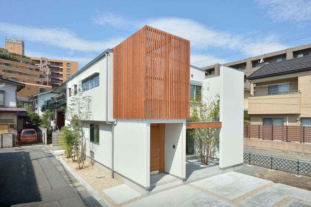 中庭が映える家 pickup, 空間工房株式会社 空間工房株式会社 Detached home