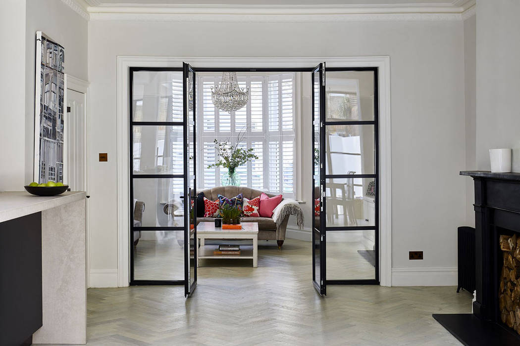 A Stunning Scandi Style Home in Fulham, Plantation Shutters Ltd Plantation Shutters Ltd Scandinavian style living room MDF