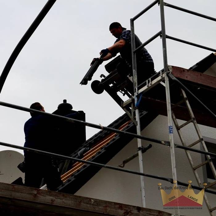 Referenzen, Dachdeckermeisterbetrieb Dirk Lange | Büro Herford Dachdeckermeisterbetrieb Dirk Lange | Büro Herford Gable roof