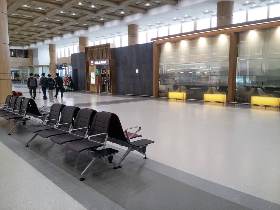 Gimpo International Airport – Seoul, Artigo S.p.a. Artigo S.p.a. Commercial spaces Rubber Airports