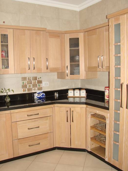 Kitchens, m furniture - moshir abdallah m furniture - moshir abdallah Modern Kitchen Wood Wood effect Cabinets & shelves