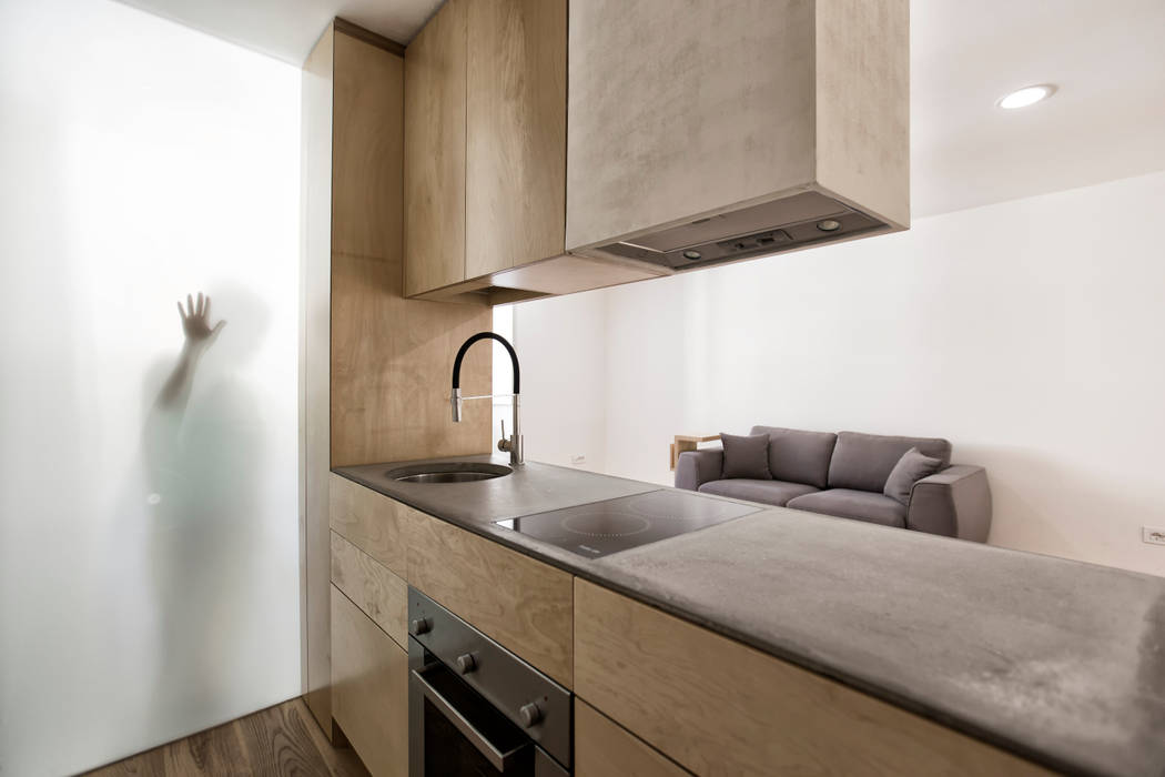 Sant’erasmo's flat ManGa architects Petites cuisines Bois Effet bois apartment renovation ,manga ,minimal ,Alghero ,manga architects ,wood ,bois ,minimalist ,design ,style ,historical apartment