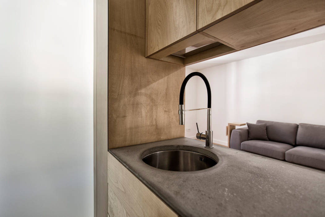 Sant’erasmo's flat, ManGa architects ManGa architects Muebles de cocinas Concreto