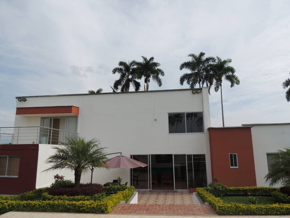 CASA PARA VENTA, SECTOR CERRITOS PEREIRA, CIENTO ONCE INMOBILIARIA CIENTO ONCE INMOBILIARIA Casas de campo