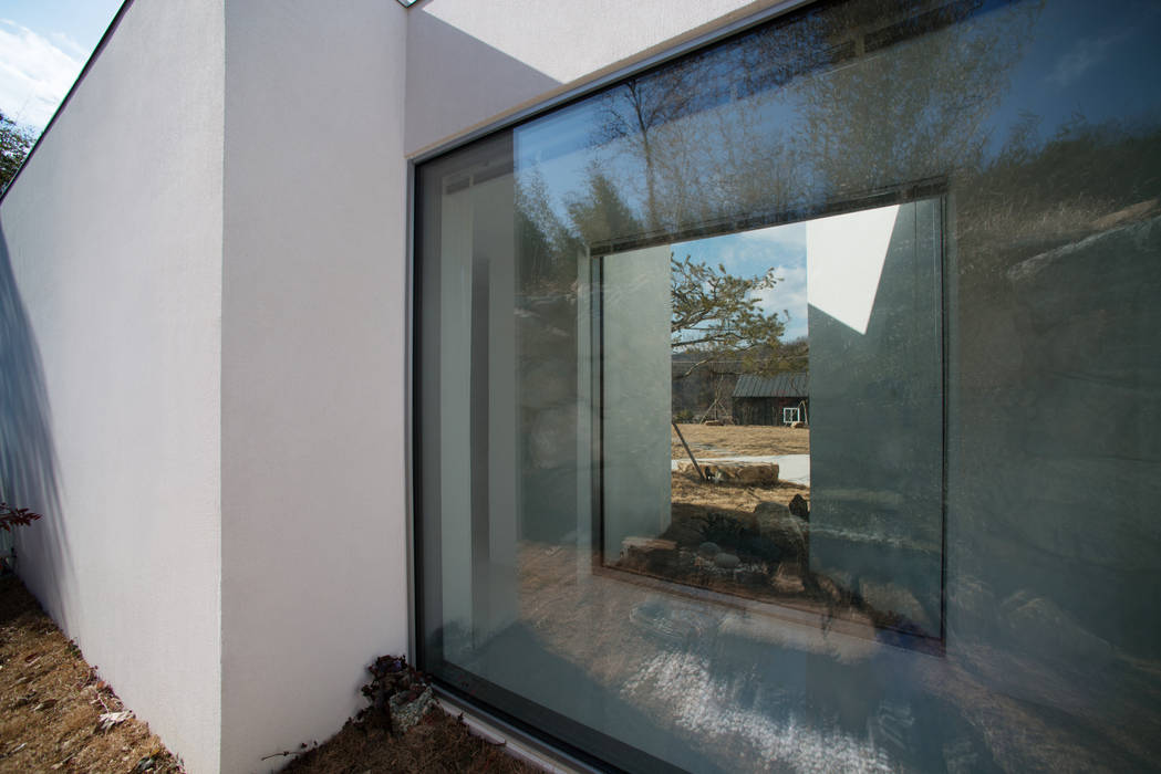 Meta House, ARCHIRIE ARCHIRIE Modern Windows and Doors