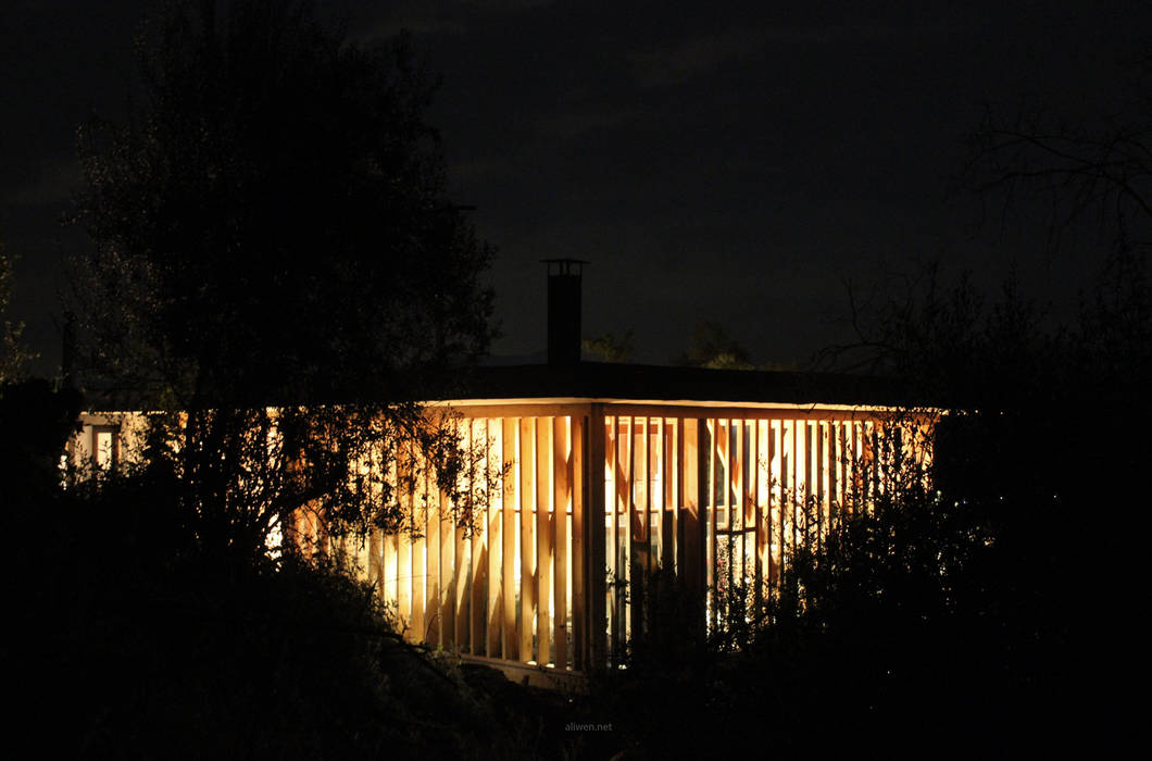 CASA MALLARAUCO - diseño y construcción - Mallarauco / Melipilla / Santiago, ALIWEN arquitectura & construcción sustentable - Santiago ALIWEN arquitectura & construcción sustentable - Santiago Casas estilo moderno: ideas, arquitectura e imágenes