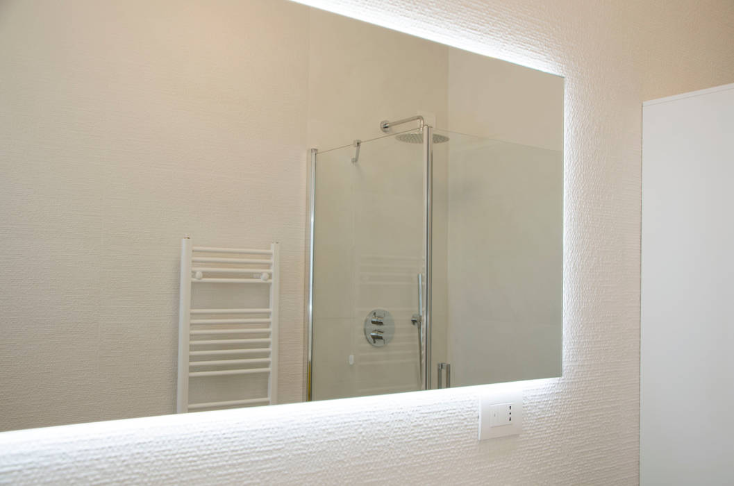 appartamento in Lainate, BIANCOACOLORI BIANCOACOLORI Minimalist style bathroom
