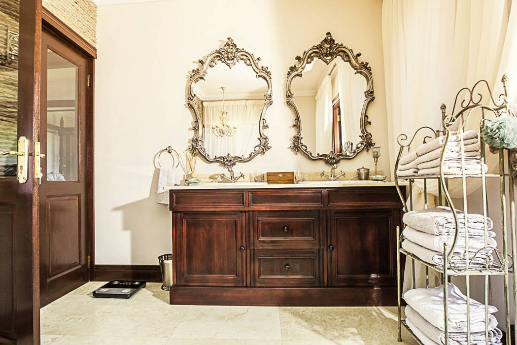 Walkersons Traditional Manor House, JSD Interiors JSD Interiors Country style bathroom