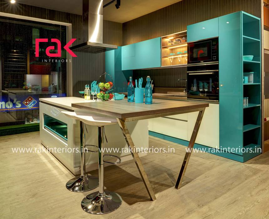 Kitchen Interiors, RAK Interiors RAK Interiors Cucina moderna Tavoli & Sedie