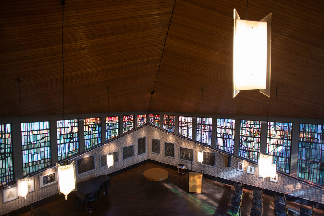 Akzentbeleuchtung einer Kirche, Moreno Licht mit Effekt - Lichtplaner Moreno Licht mit Effekt - Lichtplaner Espacios comerciales Museos