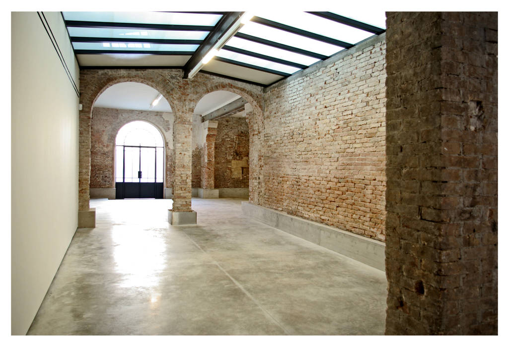 Spazio per l'arte ai Giardini Biennale, Studio architetti Zanon & Dipaola associati Studio architetti Zanon & Dipaola associati Commercial spaces Museums