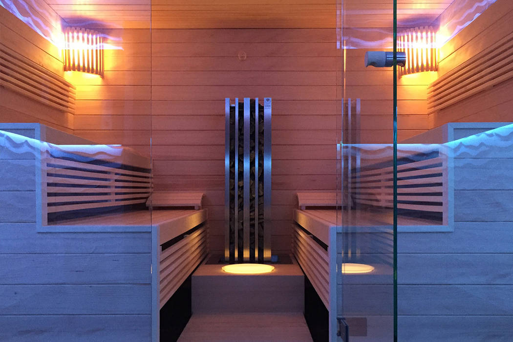 Individuelle Sauna mit besonderem Lichteffekt | KOERNER Saunamanufaktur, KOERNER SAUNABAU GMBH KOERNER SAUNABAU GMBH 桑拿