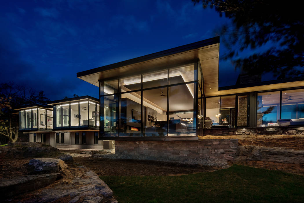 Contemporary Cottages in Ontario, Trevor McIvor Architect Inc Trevor McIvor Architect Inc Modern houses Sky,Cloud,Plant,Window,Tree,Building,Shade,Landscape,Residential area,Facade