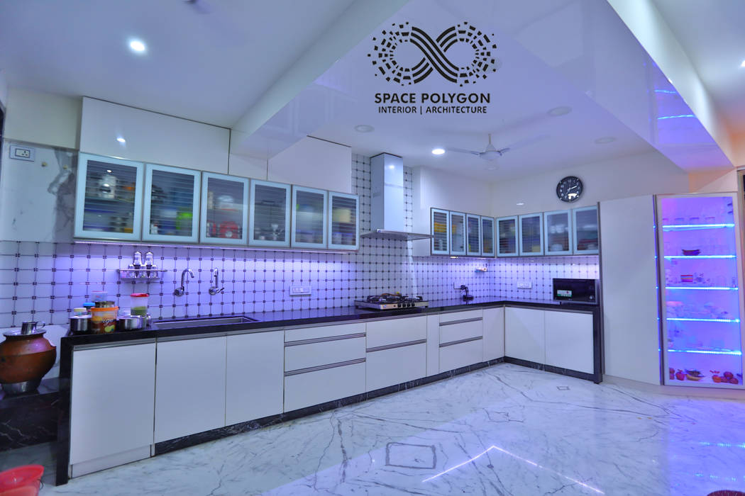 4 bhk Luxury Apartment design at TVH Lumbini, Puruswalkam, Chennai, Space Polygon Space Polygon Cocinas de estilo moderno