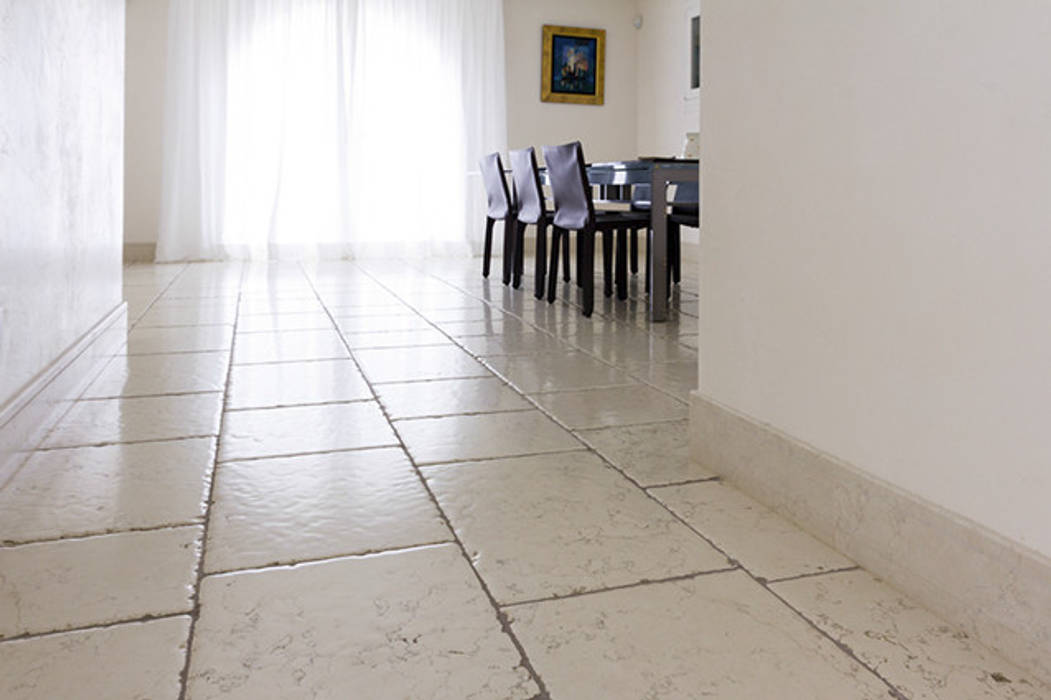 Interni in pietra Bianco Ducale Viel Emozioine Pietra Sala da pranzo in stile mediterraneo Marmo pietra naturale,pavimento interno,sala da pranzo,scale,interni