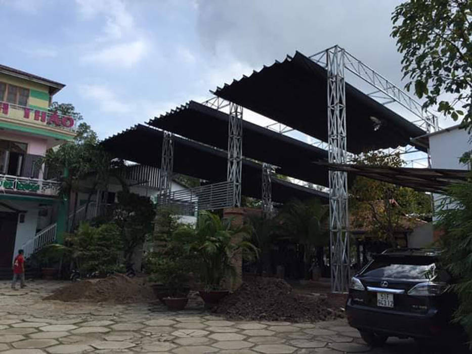 BAT PHU THANH, CUA LUOI CHONG MUOI HOA PHAT CUA LUOI CHONG MUOI HOA PHAT Carport