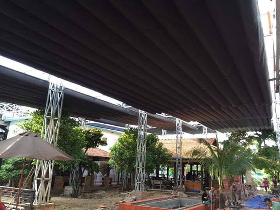 BAT PHU THANH, CUA LUOI CHONG MUOI HOA PHAT CUA LUOI CHONG MUOI HOA PHAT Carport