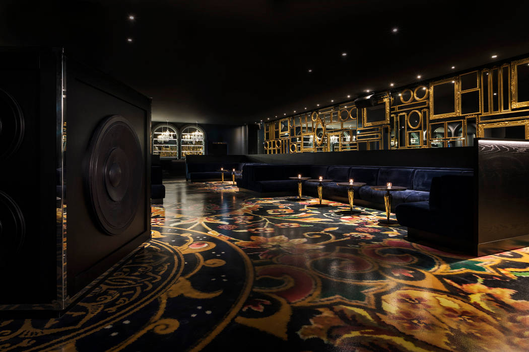 Smoke & Mirrors / Mondrian Doha Sia Moore Archıtecture Interıor Desıgn Commercial spaces Metal majlis design,best interior,Hotels