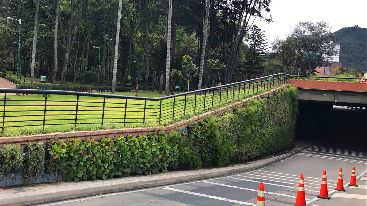 Parque Bicentenario, Helecho SAS Helecho SAS Jardines en la fachada Plástico