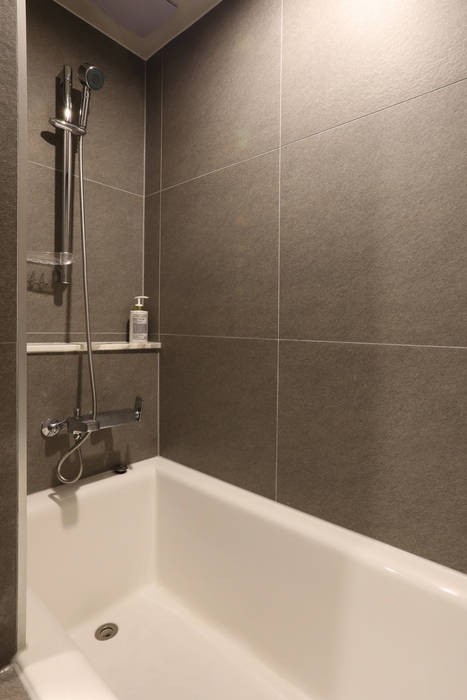 방배 서리풀 26평 아파트 인테리어, 카멜레온디자인 카멜레온디자인 Modern Bathroom