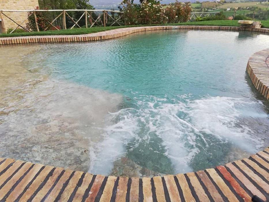 PISCINA NATURAPOOL STILE RUSTICO, PISCINE TECNOIMP PISCINE TECNOIMP Garden Pool