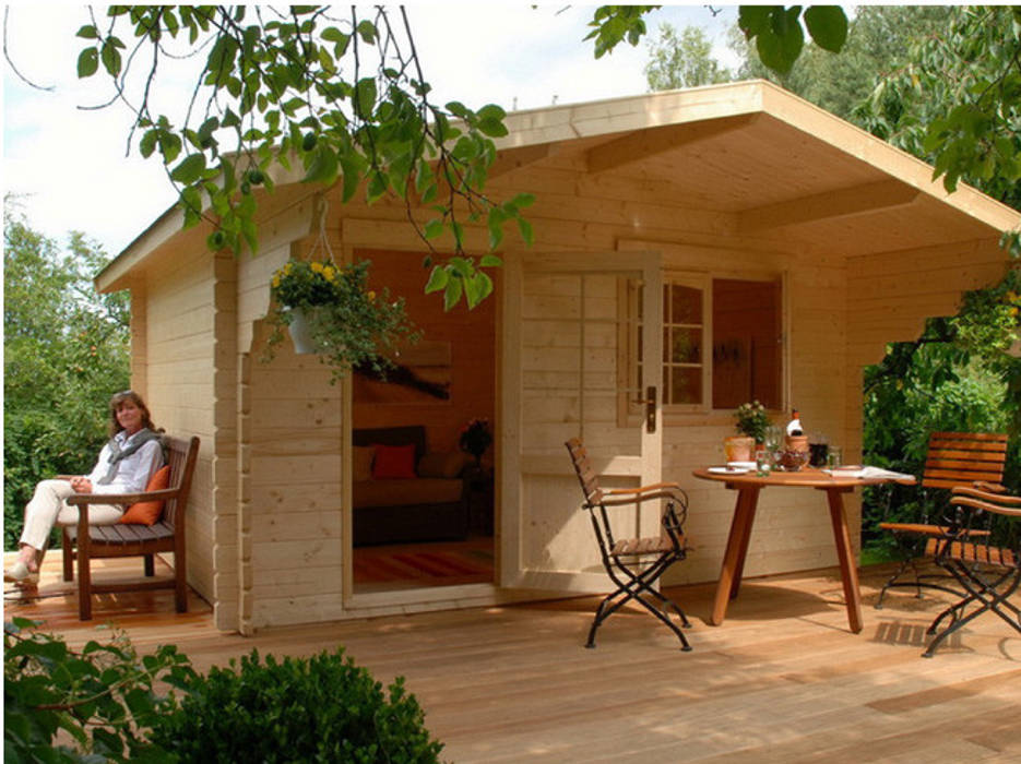 Multiple Designs, BZB Cabins And Outdoors BZB Cabins And Outdoors Anexos de estilo clásico Madera maciza Multicolor