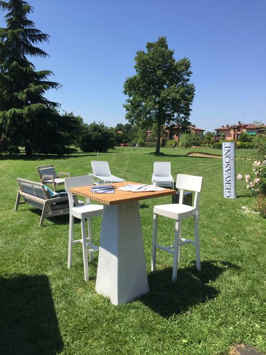 Evento Golf Club Modena - Arredo da Esterno Gervasoni, new life HOME new life HOME Giardino moderno