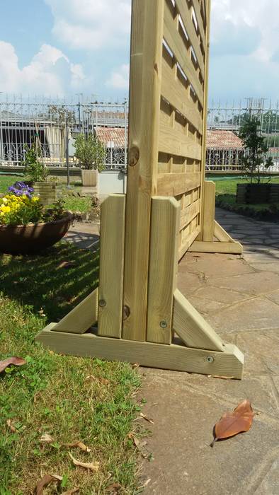 Piedistallo MAGIC EASEL in legno per grigliati e frangivista ONLYWOOD Giardino classico Legno massello Variopinto piedistallo,easel,magico,fissaggio,terra,removibile,resistente,pannello,frangivista,Recinzioni