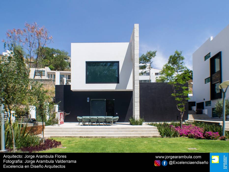 Casa La Nogalera, Excelencia en Diseño Excelencia en Diseño Single family home