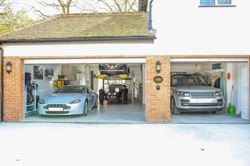 Stunning Garage Transformation in Buckinghamshire Garageflex Garage/shed garageflex,garage,built-in storage,garage door,storage,storage solutions,designer,garage design,garage interior
