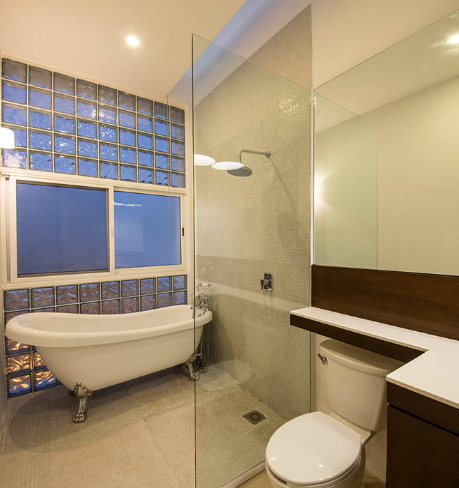 Baño Principal Taller Estilo Arquitectura Baños minimalistas Vidrio