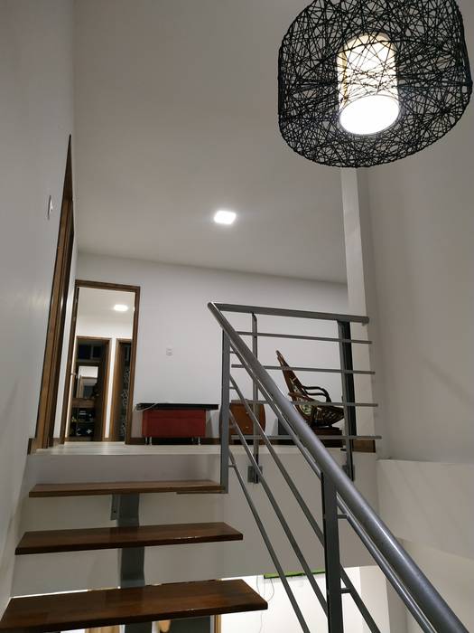 Diseño y construcción vivienda campestre en Santagueda, Caldas, Ariah Constructora Ariah Constructora Stairs