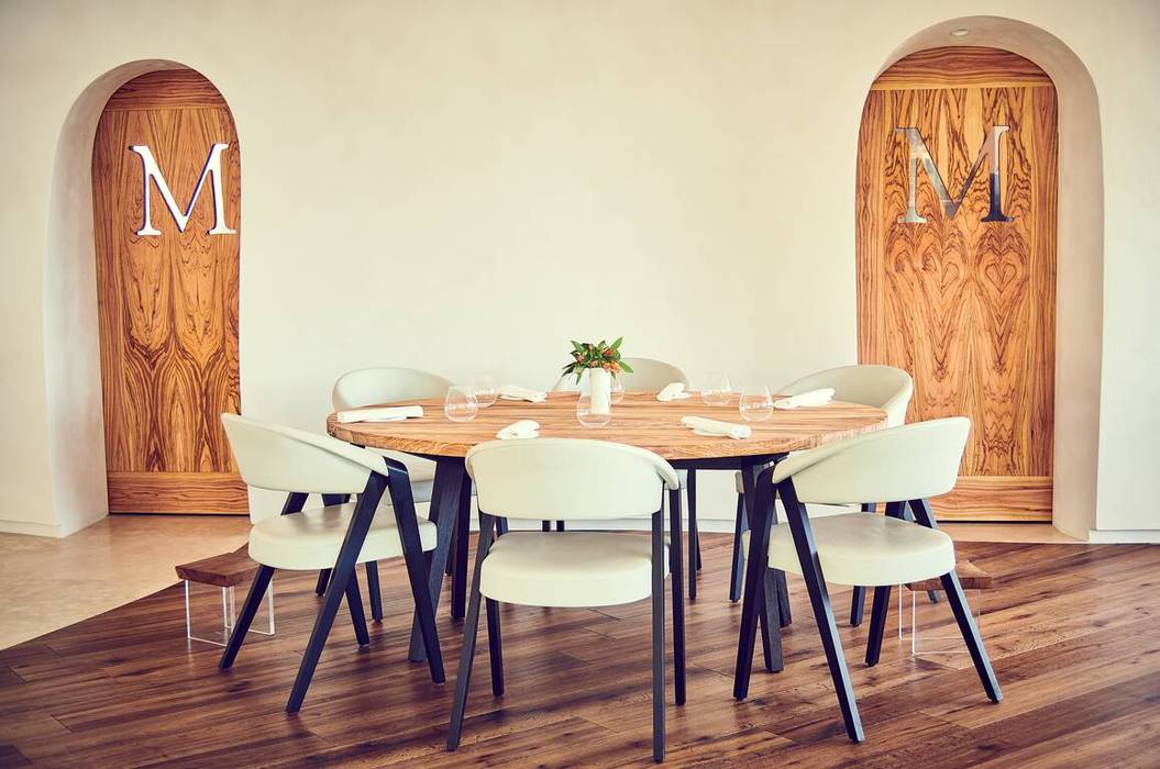 Designer and high-end dining chairs for prestigious restaurants Imagine Outlet Modern dining room Wood Wood effect Chairs & benches
