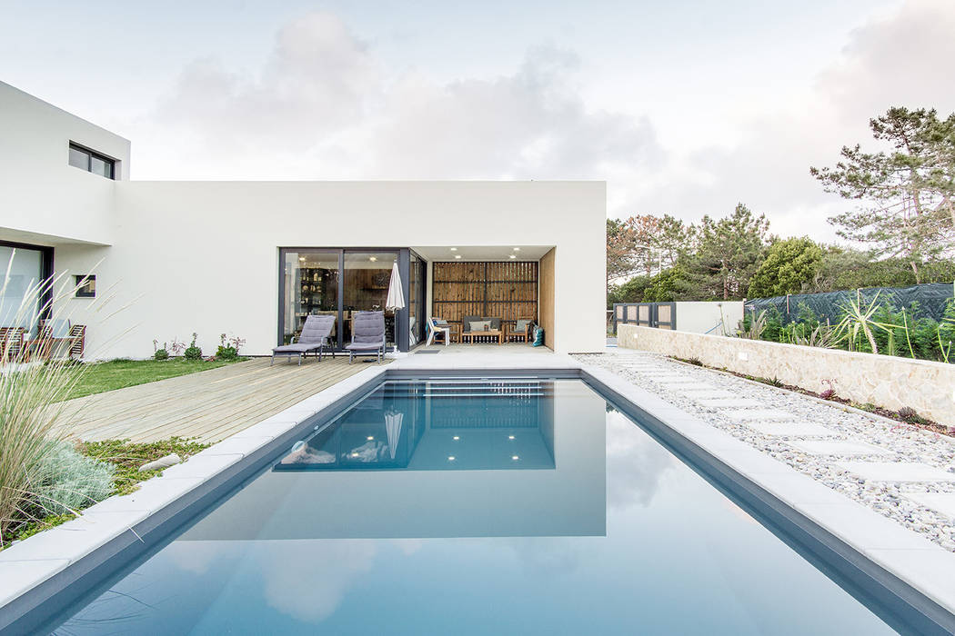 Casa Namu, [i]da arquitectos [i]da arquitectos Moderne Pools