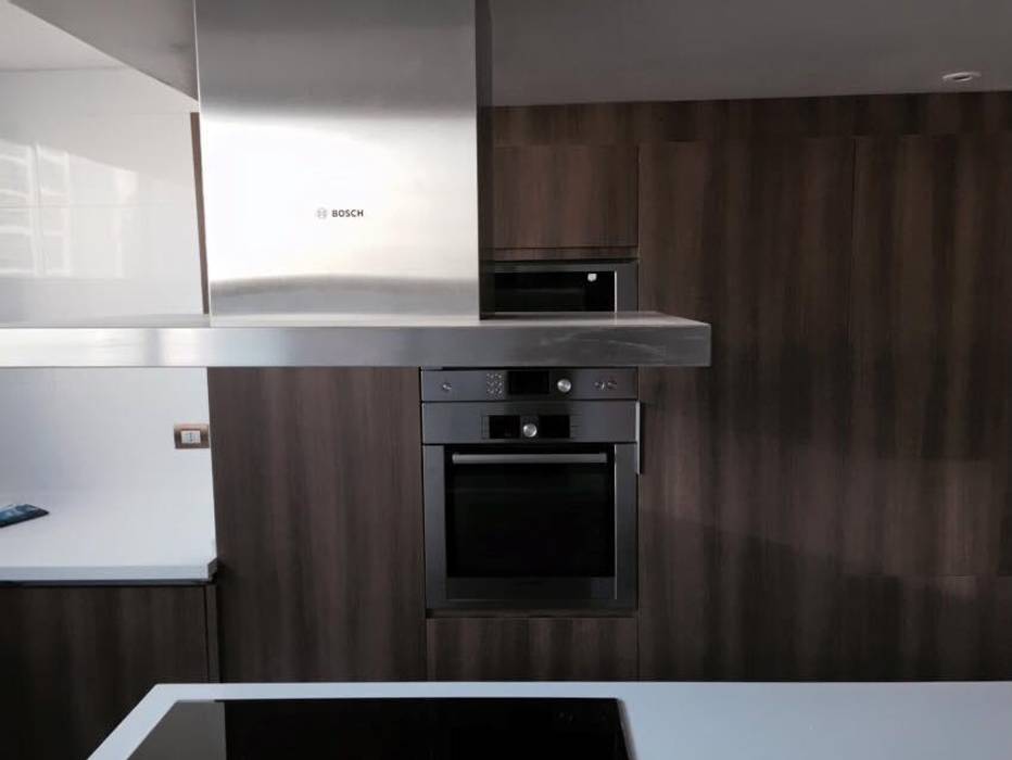 Remodelación de Cocina en Santiago, AUTANA estudio AUTANA estudio Built-in kitchens Wood Wood effect