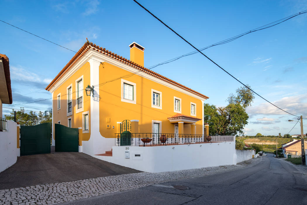 Reconstrução de moradia antiga, Atelier d'Maison Atelier d'Maison Modern Houses